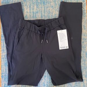 Lululemon On The Fly Pant - Size 2 - NWT